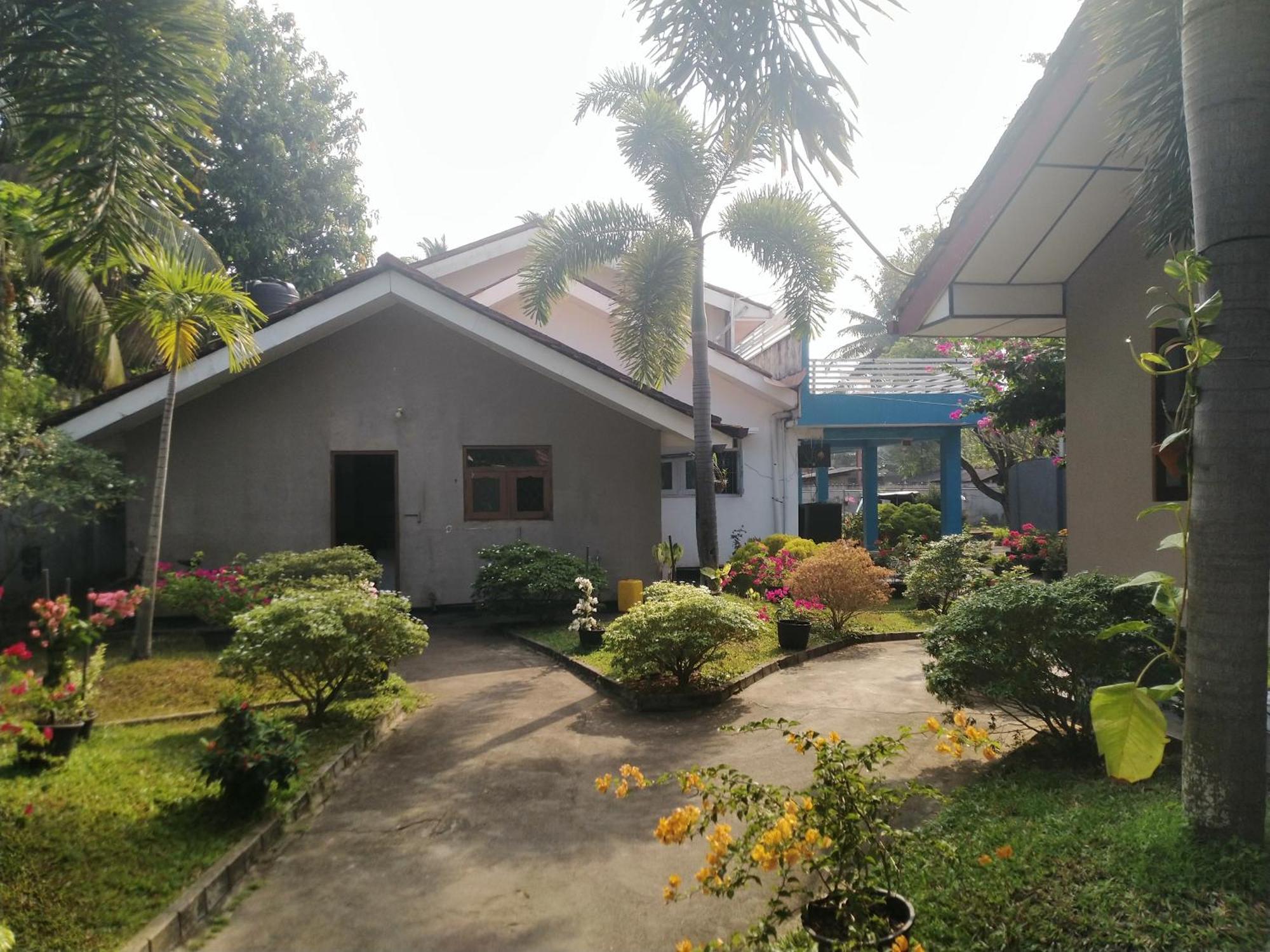 Blue Bell Hotel Negombo Eksteriør billede